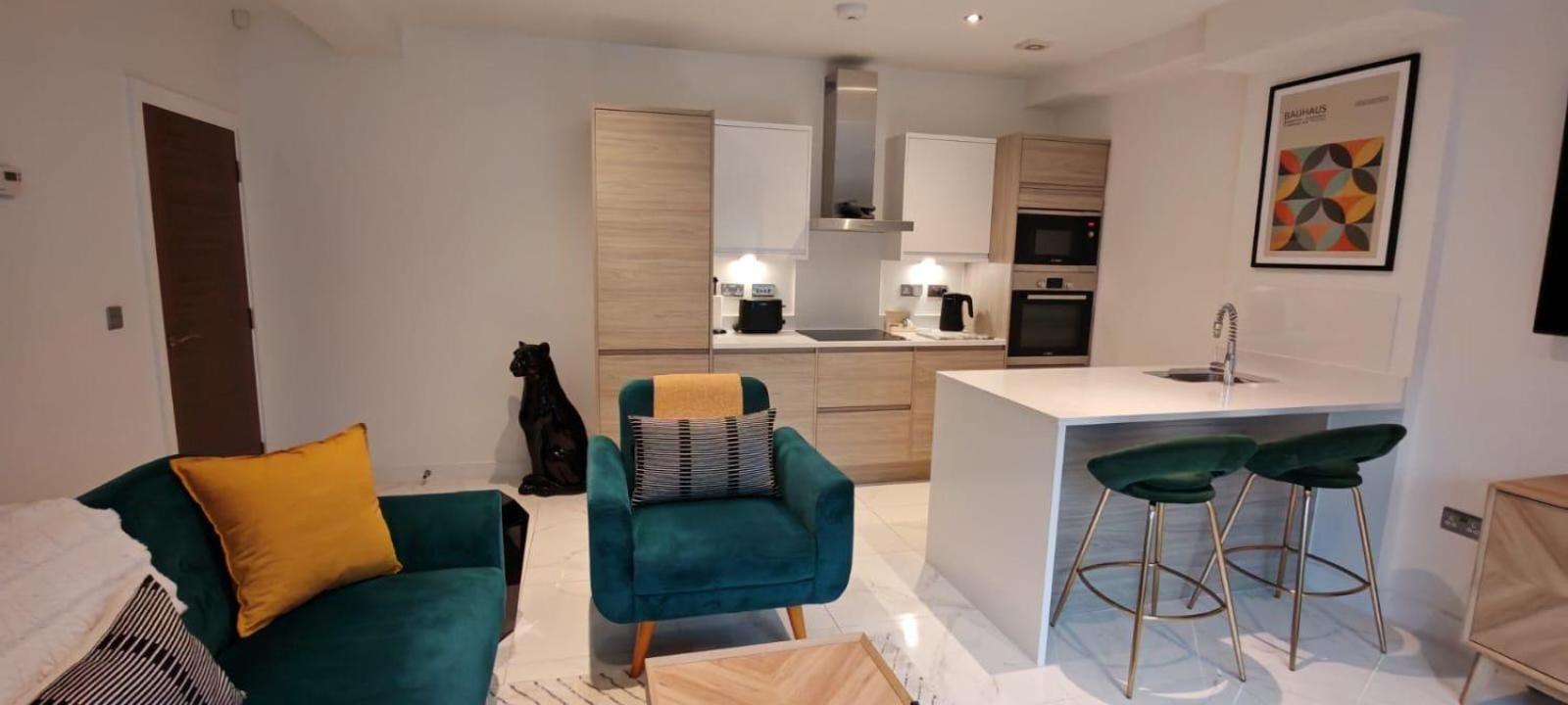 Luxury Apartment: City Centre, Stylish, Modern Chester Extérieur photo